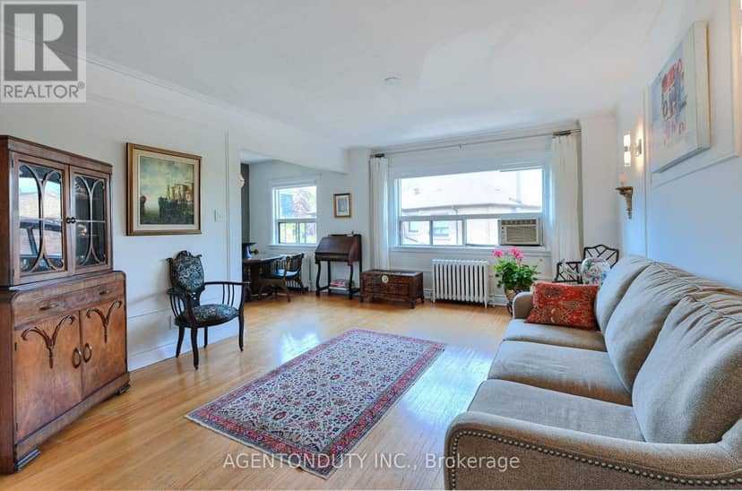 17 - 1646 Bathurst Street — photo 5 of 24