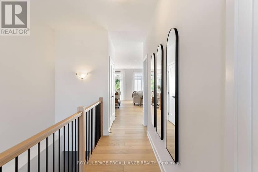 1070 Turner Drive — photo 11 of 40