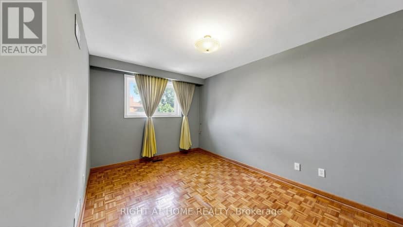 20 Torrens Avenue — photo 15 of 34