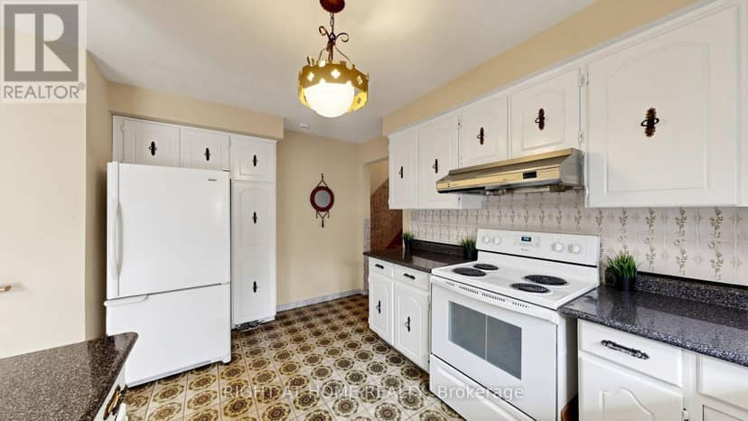 20 Torrens Avenue, Toronto, photo 7