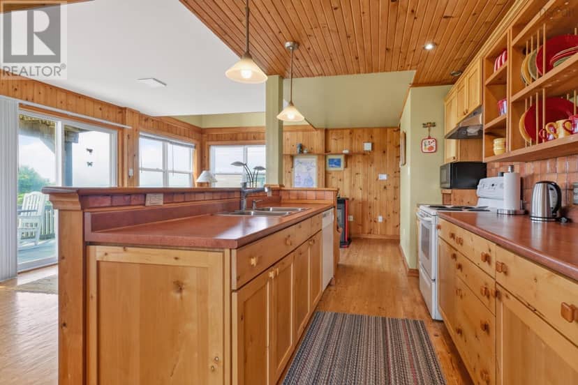 1 Bayberry Road — photo 24 of 40