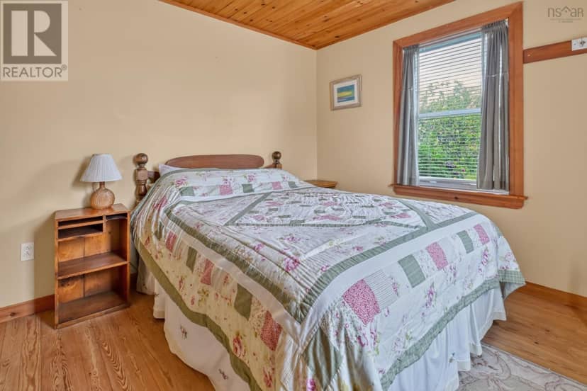 1 Bayberry Road — photo 29 of 40