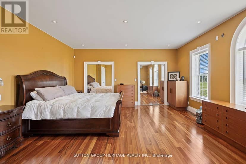2100 Taunton Road — photo 16 of 40