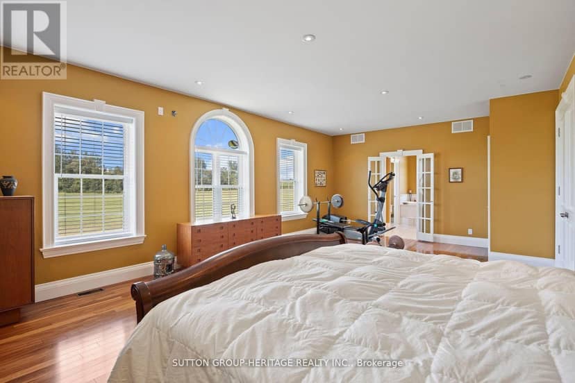 2100 Taunton Road — photo 17 of 40