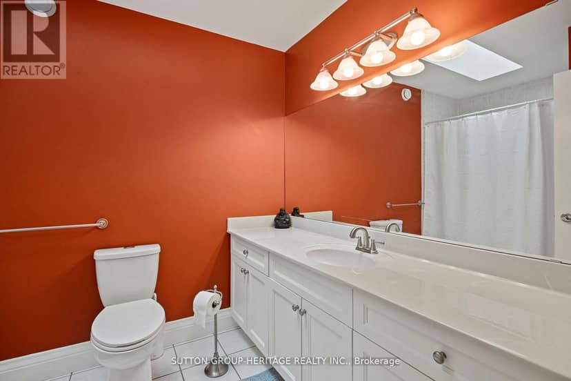 2100 Taunton Road — photo 21 of 40