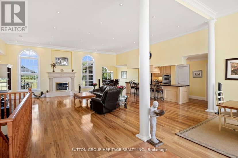 2100 Taunton Road — photo 7 of 40