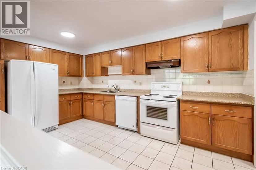99 DONN Avenue Unit# 403 — photo 14 of 30