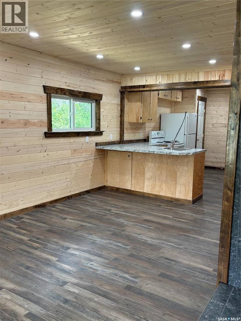 Thompson Acreage — photo 14 of 34