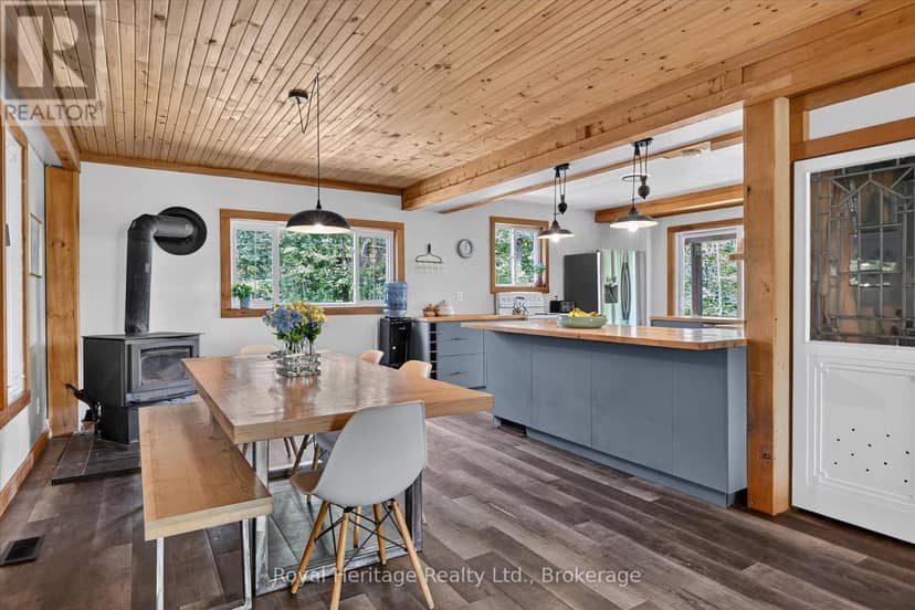 82 Kennedy Drive — photo 12 of 40