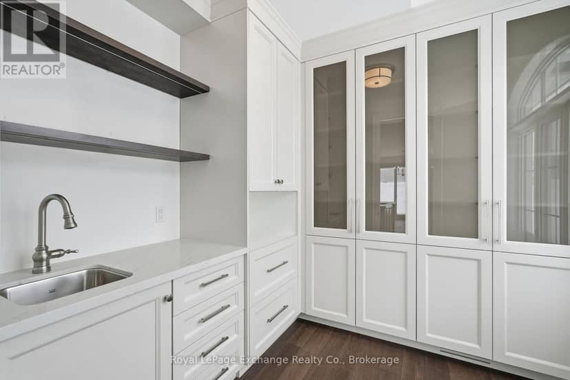 90 Inverness Street N, Kincardine, photo 7