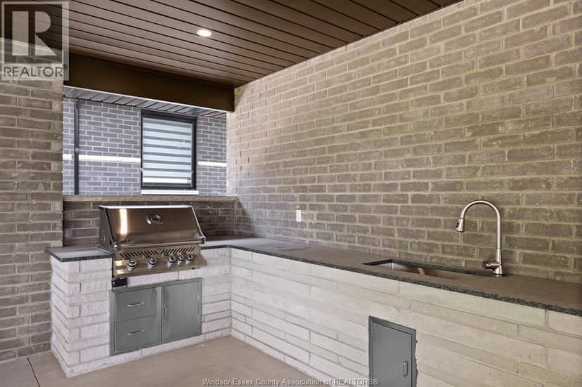 3563 Donato — photo 40 of 40
