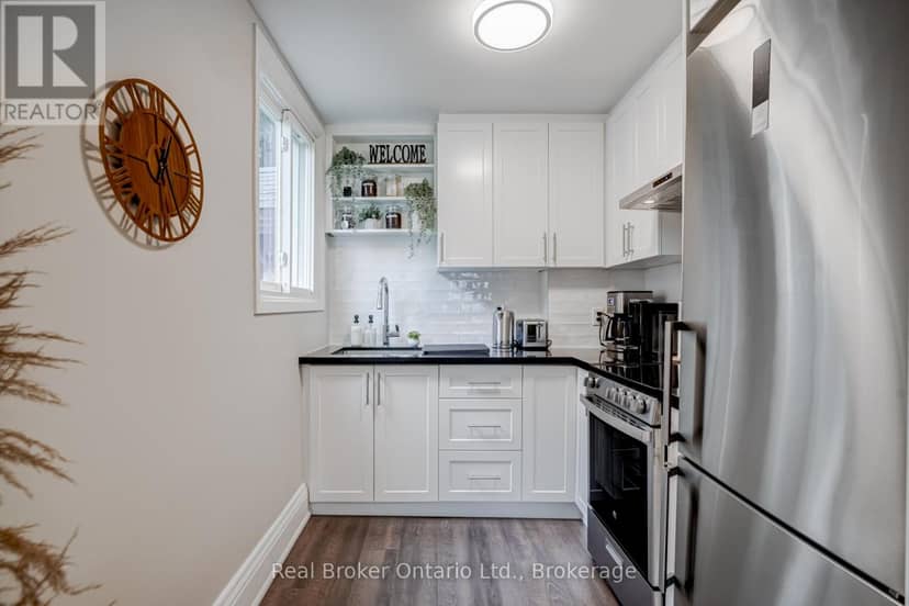 66 Nottawasaga Street — photo 5 of 21