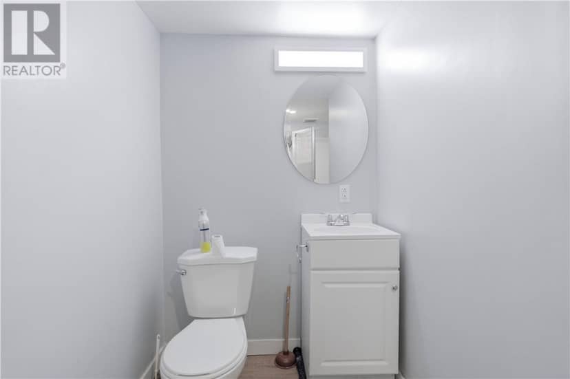 398 Bond Street — photo 15 of 24
