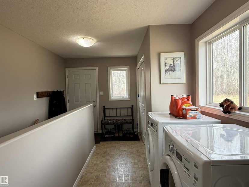 15113 Township Road 670 — photo 22 of 40