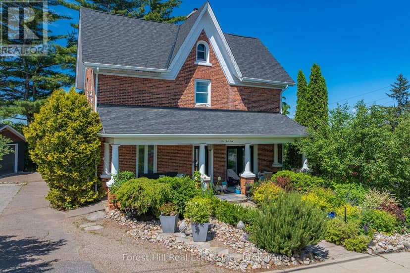 5 Lorne Street N, Huntsville, photo 4