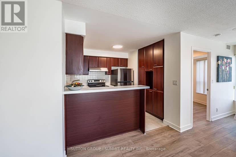 2605 - 38 Lee Centre Drive — photo 8 of 33