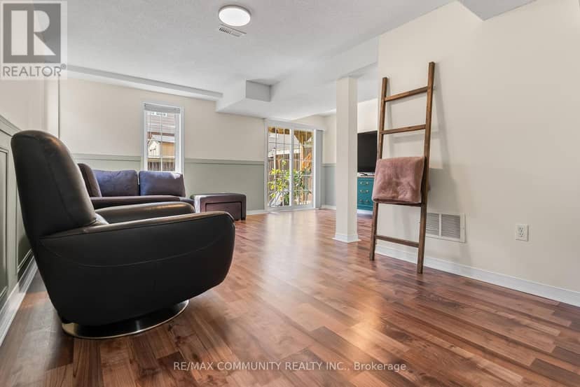 32 Bartolo Lane — photo 35 of 40