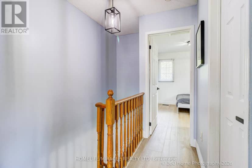 85 - 2 Hedge End Road — photo 16 of 27