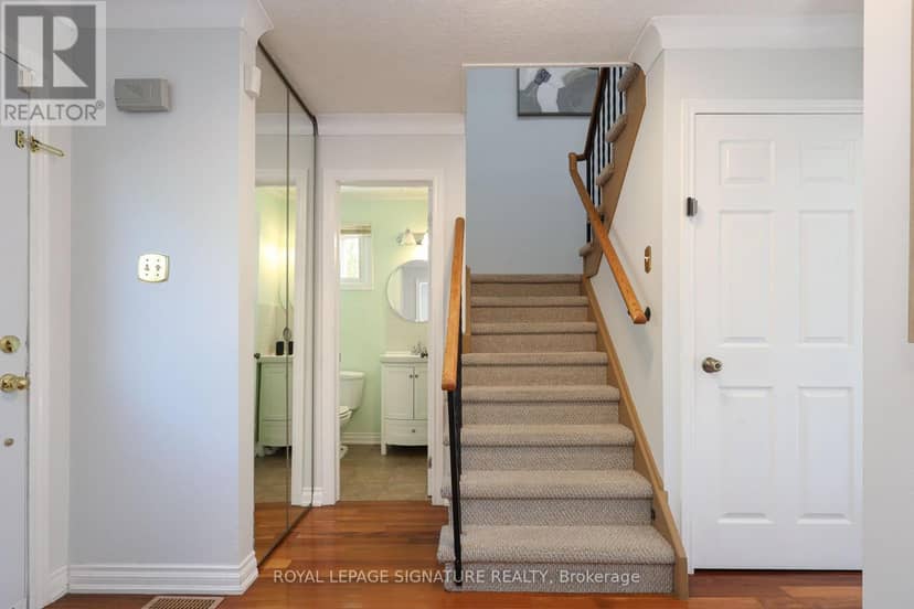 37 Oleander Crescent — photo 20 of 40