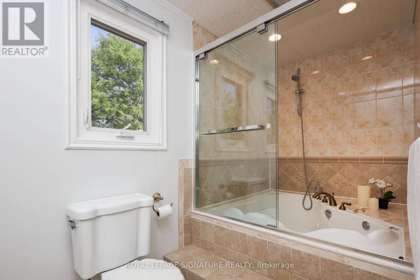 37 Oleander Crescent — photo 23 of 40