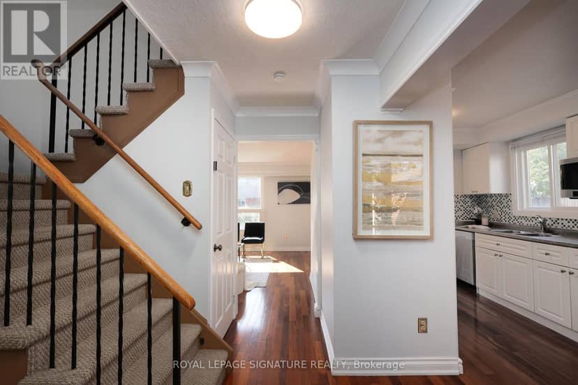 37 Oleander Crescent — photo 4 of 40