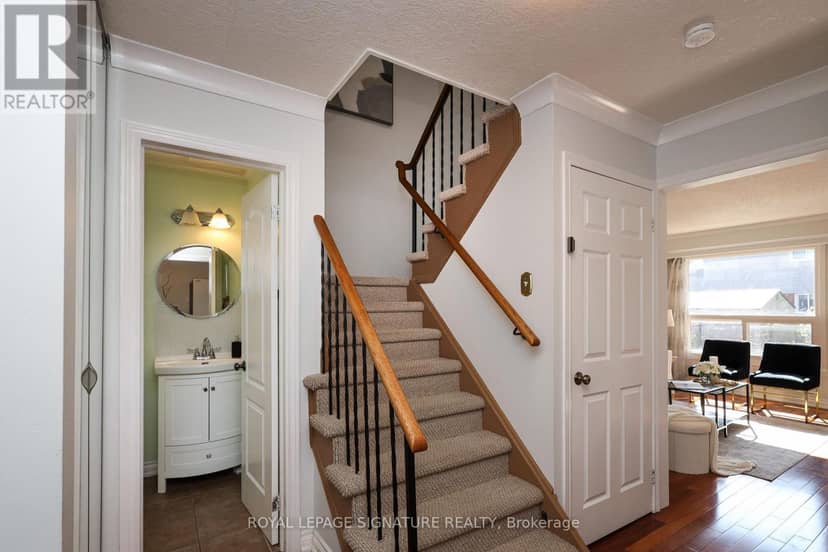 37 Oleander Crescent — photo 6 of 40