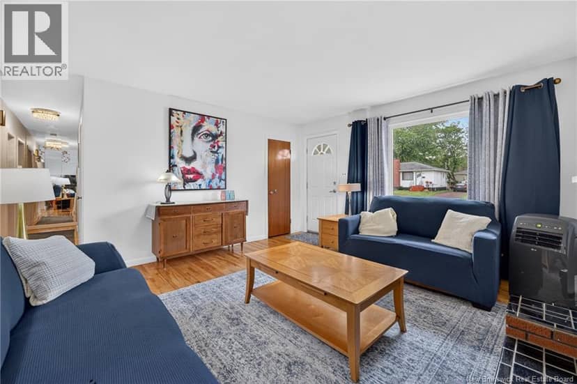 101 Birchmount Drive — photo 10 of 40