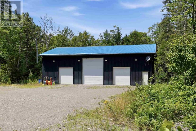 1363 Caribou RD, Bruce Mines, photo 2