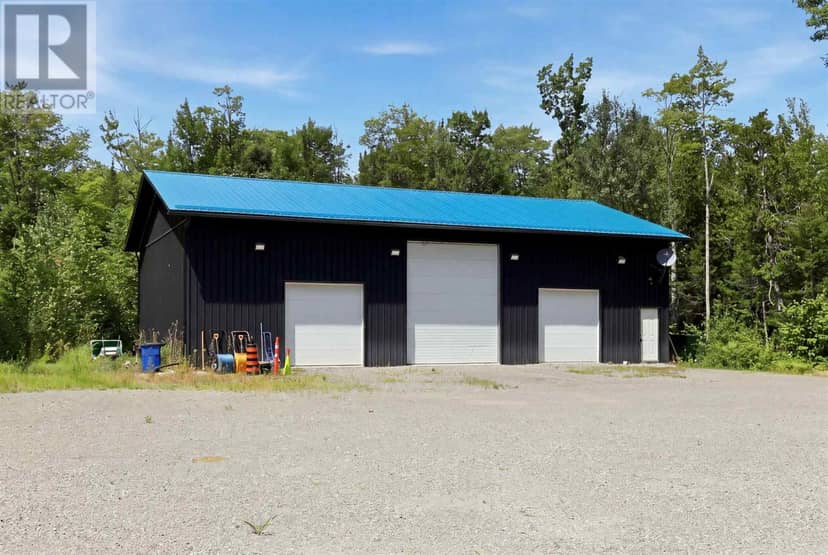 1363 Caribou RD, Bruce Mines, photo 3