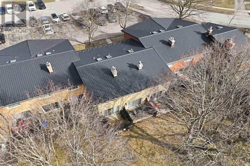 12 Guildwood Walk — photo 32 of 40