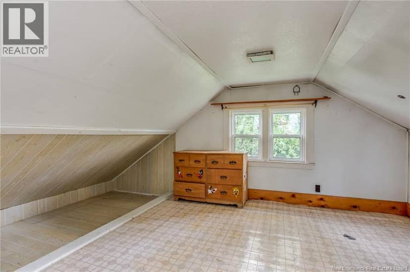 106 L'Etete Road — photo 20 of 40