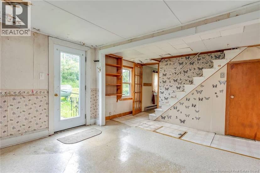 106 L'Etete Road — photo 11 of 40