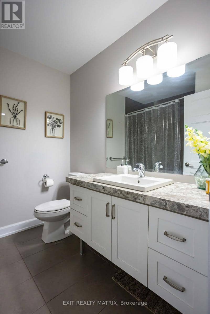 431 Provence Avenue — photo 22 of 40