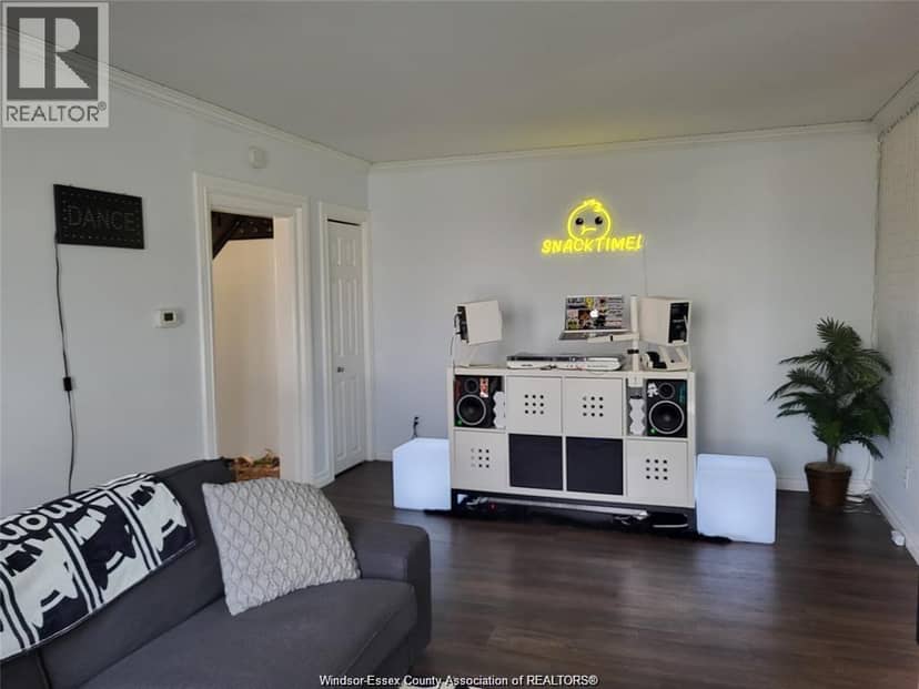 21 Alice Street — photo 10 of 29