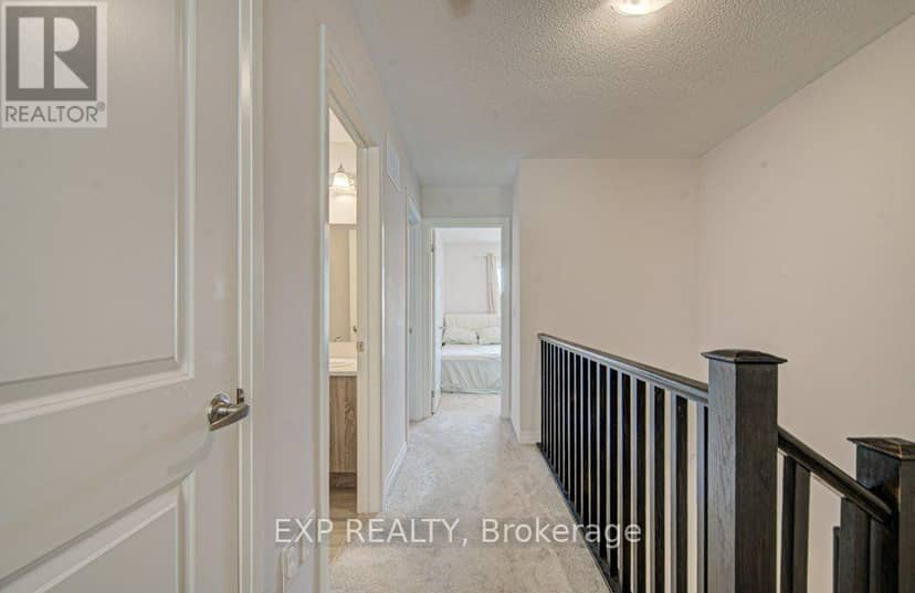 1302 - 585 Colborne Street E — photo 21 of 39