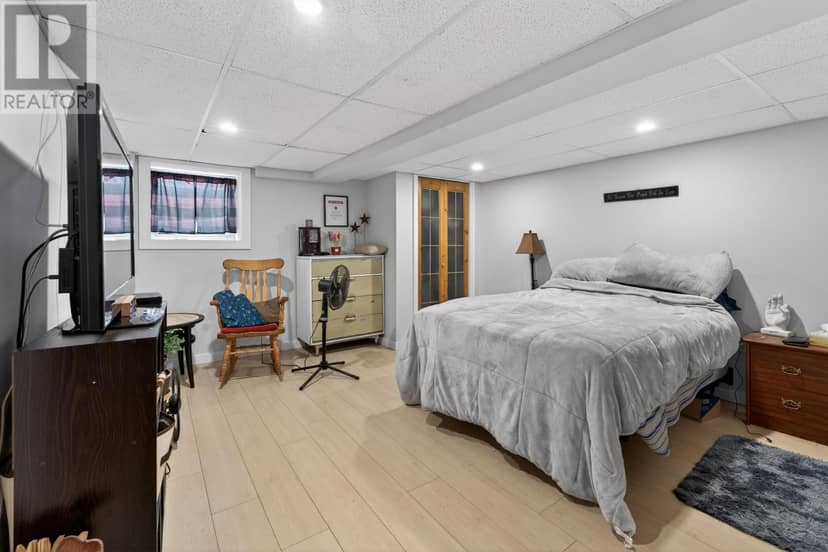 45 Meadowbank Road — photo 40 of 40