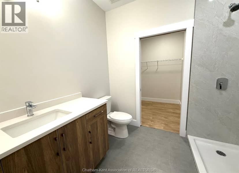 36 Duskridge ROAD — photo 8 of 13