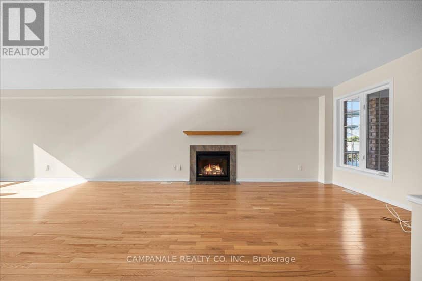 104 Wolff Crescent — photo 6 of 26