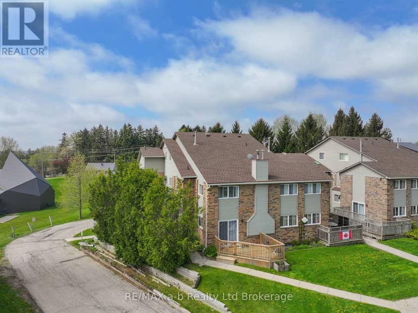 8 - 19 Wren Court, Tillsonburg, photo 2