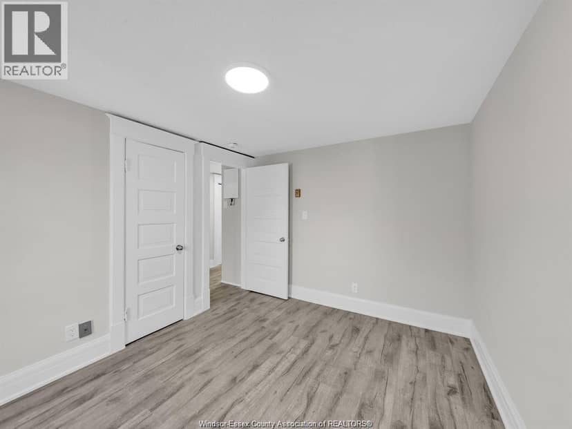 1052 Drouillard Road — photo 26 of 40