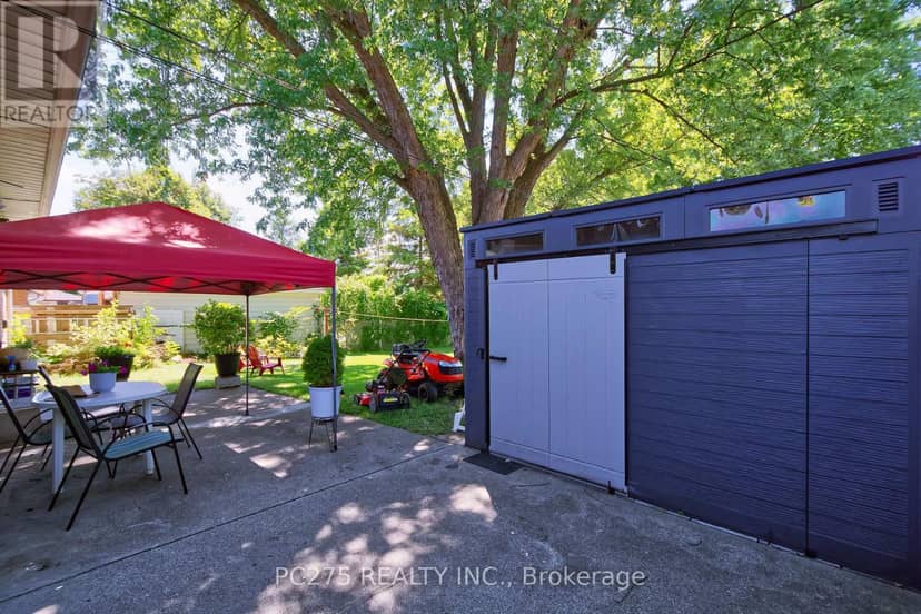 1229 Exmouth Street — photo 34 of 40
