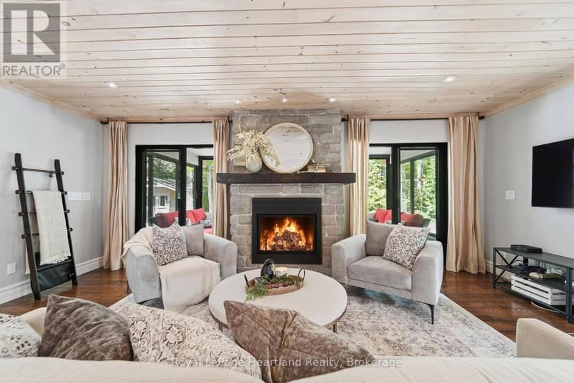 10308 Beach O' Pines Road — photo 10 of 40