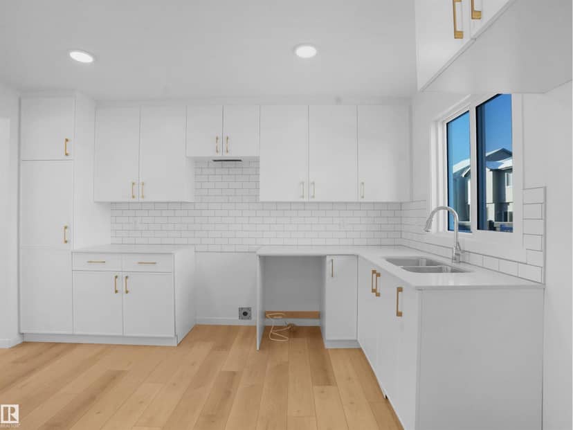 #33 1009 Cy Becker RD NW — photo 12 of 24