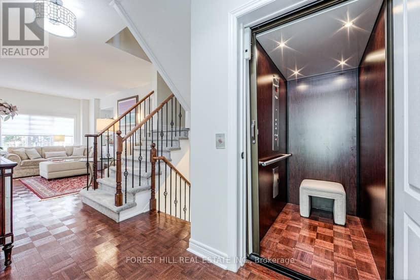 69 Louisbourg Way — photo 12 of 40