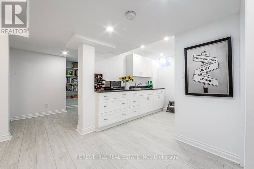 69 Louisbourg Way — photo 28 of 40