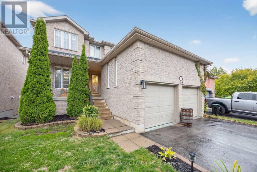 4 Dunnett Drive — photo 1 of 30