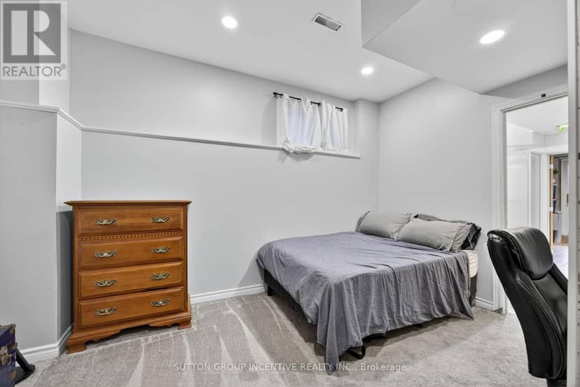 4 Dunnett Drive — photo 28 of 30