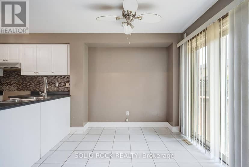 41 Trumpet Valley Boulevard — photo 14 of 40