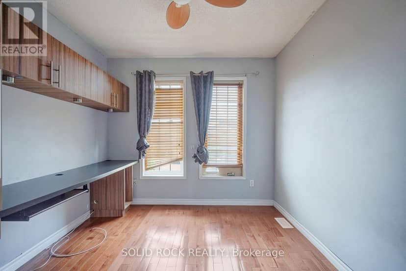 41 Trumpet Valley Boulevard — photo 32 of 40