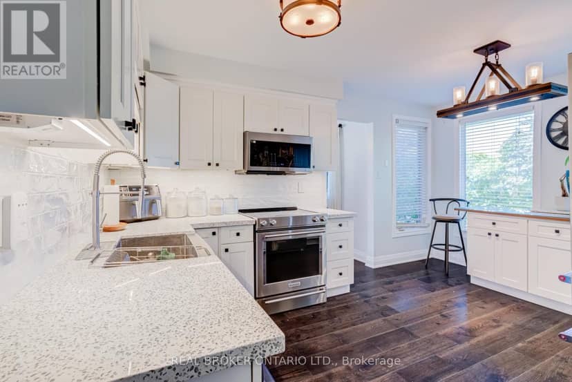 53 Marilyn Street — photo 14 of 40